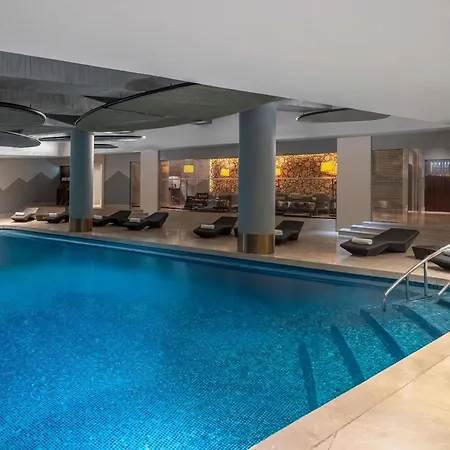 Swissotel Bodrum אתר נופש טורגוטריס